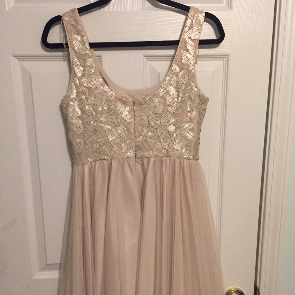 💃Nude/Cream with sequined bodice. Beautifully understated and pretty. 💜 - Picture 2 of 8